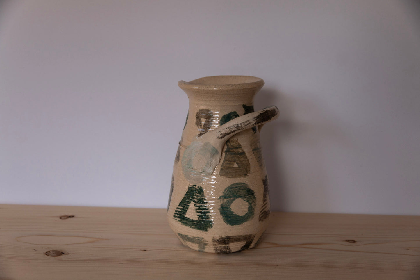 Medium Pitcher