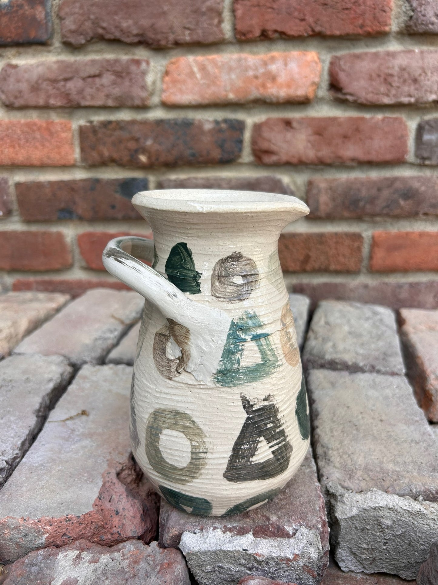 Medium Pitcher