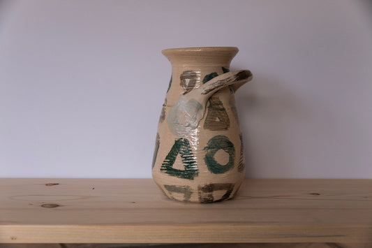 Medium Pitcher
